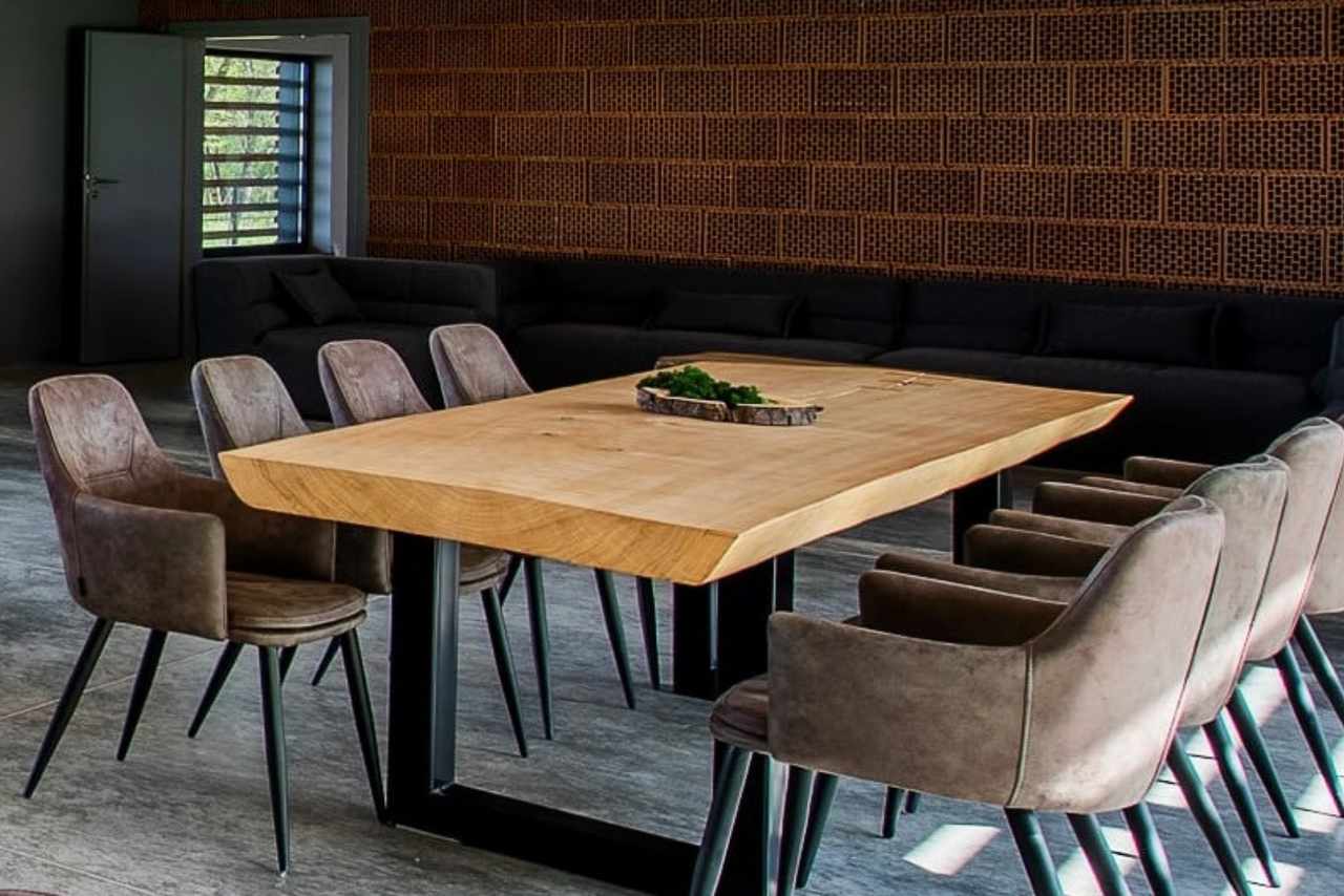 drewniane-klimaty-stol-konferencyjny