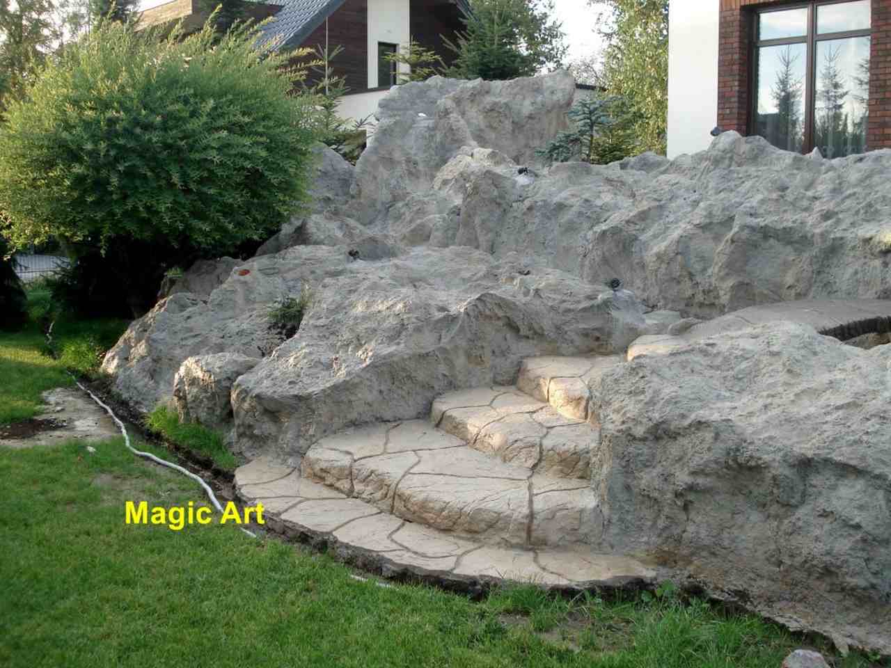 magic-art-schody-w-ogrodzie