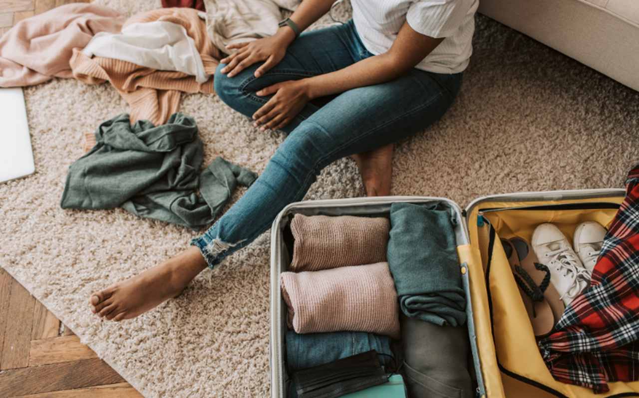 rodzinna wycieczka pakowanie walizki