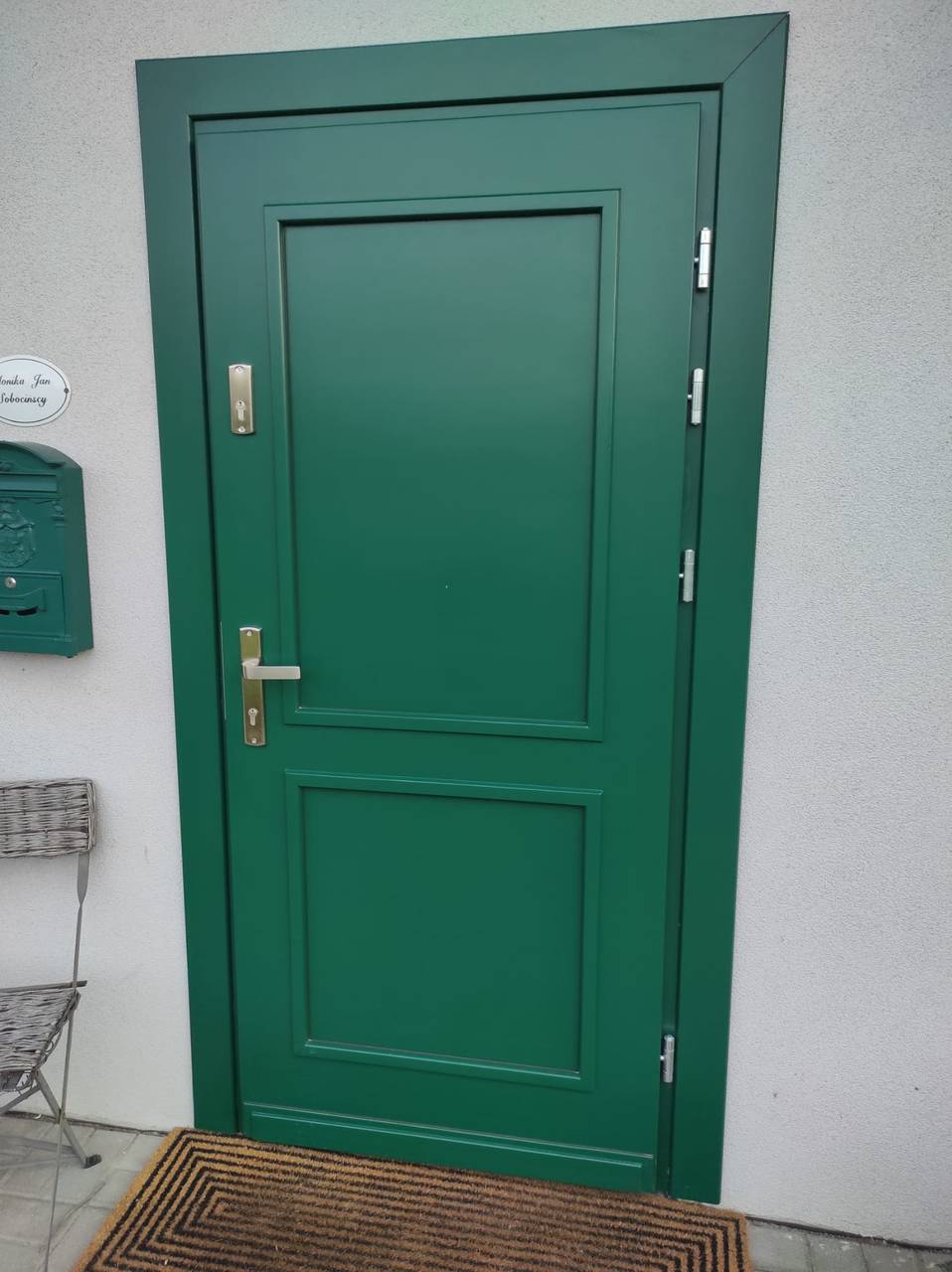 zbydrew zielone drzwi